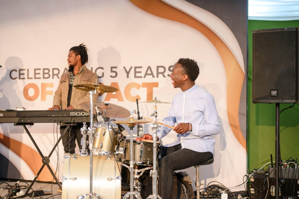 Festive Season Boosts Corporate Networking